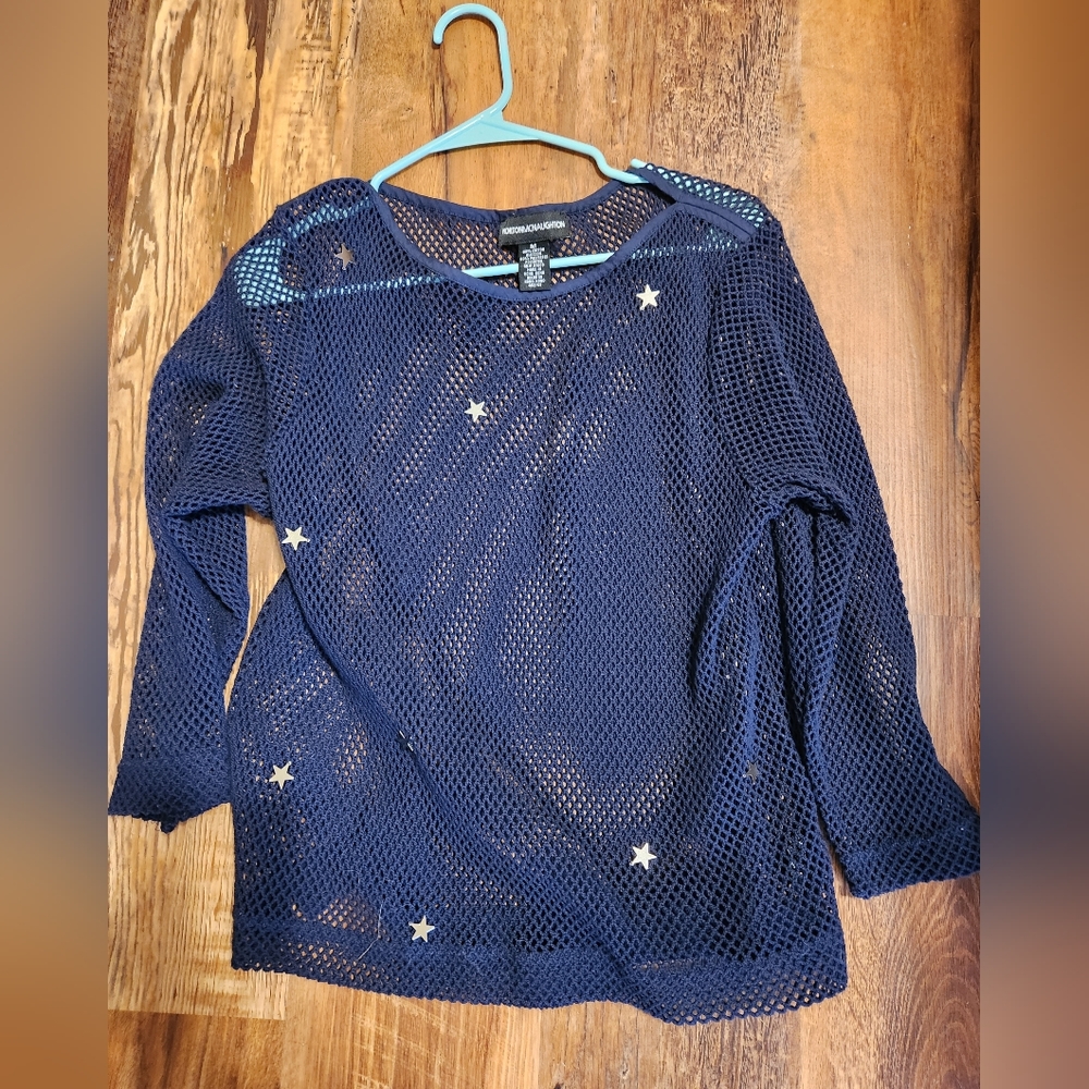 Cute over-shirt 3/4th sleeves